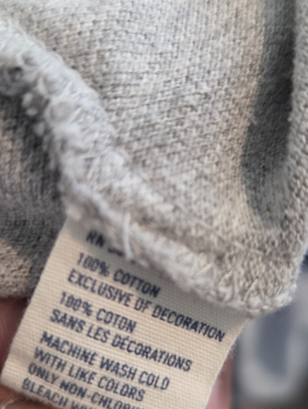 American Eagle Outfitters Light Gray Polo with Embroidered Chest Detail - Picture 7 of 7